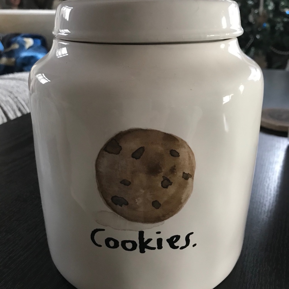 Rae Dunn boutique canister